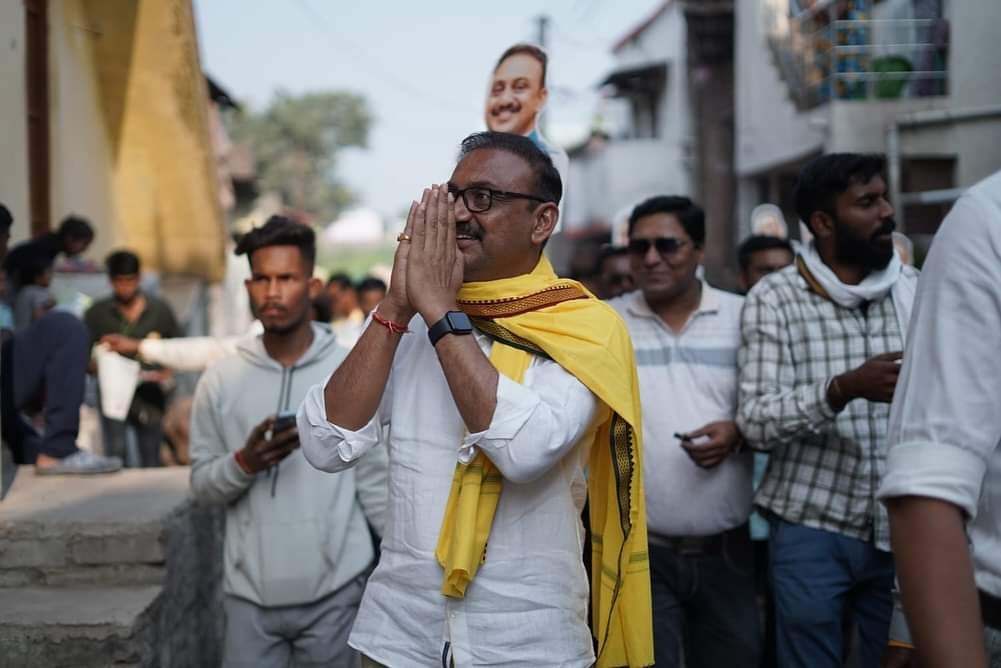 जनेतेचा प्रतिसाद हिच परिवर्तनाची नांदी.    डॉ.सचिन पावडे यांचा विश्वास:शहरासह ग्रामीण भागात वाजतेय शिट्टी...