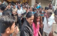वर्ध्यात बंटी-बबली चा सराफा दुकानात सशस्त्र लुटमारीचा प्रयत्न.मिरची स्प्रे मारल्याने दुकानातील तिघे जखमी.