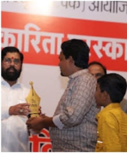 खालापूर तालूक्यात आचारसंहिता की आणीबाणी?खालापूर तहसील कार्यालयाबाबत बातमी प्रकाशित केल्याने त्यांना नोटीस….kp news चे मुख्य संपादक यांना होऊ शकते अटक?