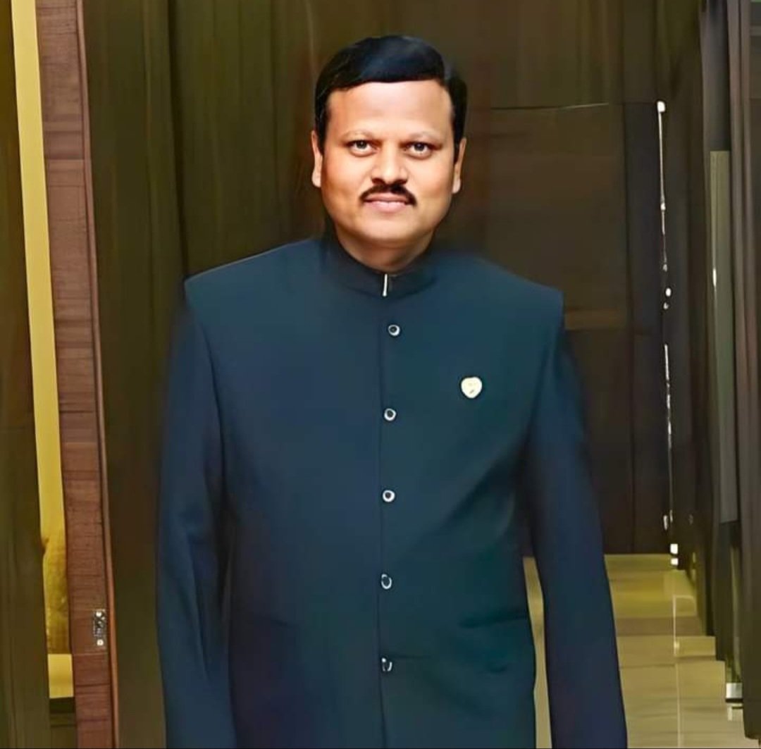 महाविकास आघाडीचे साहेबराव कांबळे यांच्या विजयासाठी ग्रामीण भागात कार्यकर्त्यांची एकजूट...