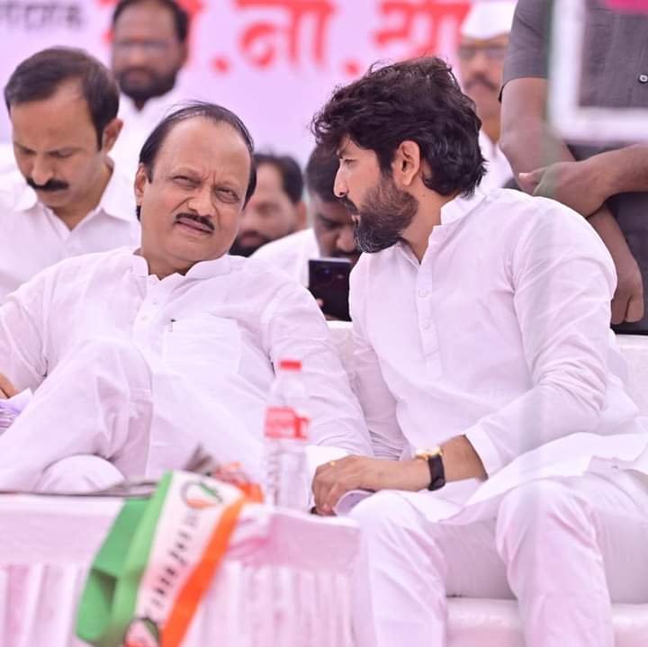 अजित पवार यांच्याशी स्वप्नील ढमढेरे यांची सदिच्छा भेट.