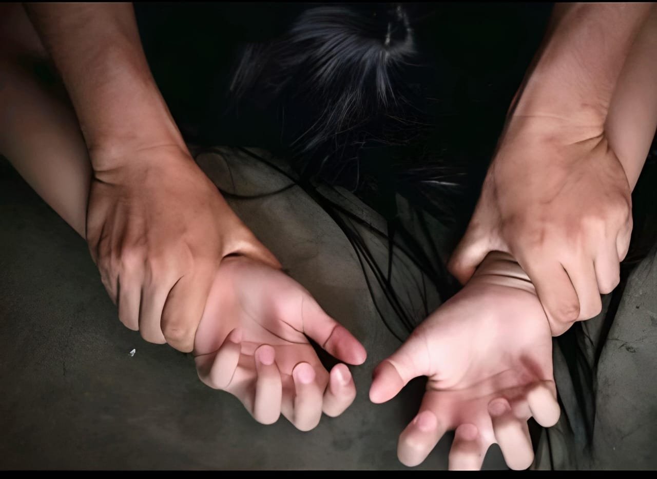 *अकोला: दिव्यांग महिलेवर अत्याचार; गुन्हा दाखल*