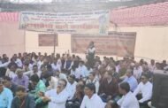 शिक्षकांच्या प्रलंबित मागण्यांसाठी लक्षवेधी धरणे  *नागपूर विधिमंडळावर विज्युक्टा व महासंघाने दिले  धरणे*शिक्षक आक्रमक...