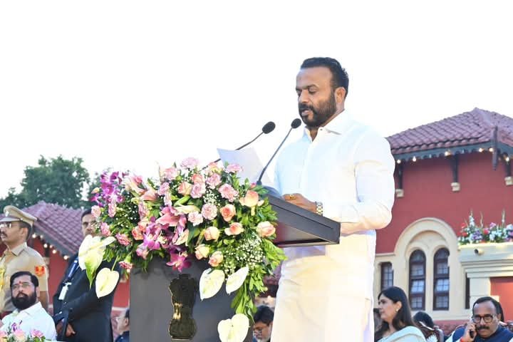श्री जयकुमार गोरे (भाऊ) यांना ग्रामीण विकास आणि पंचायत राज खाते जाहीर...