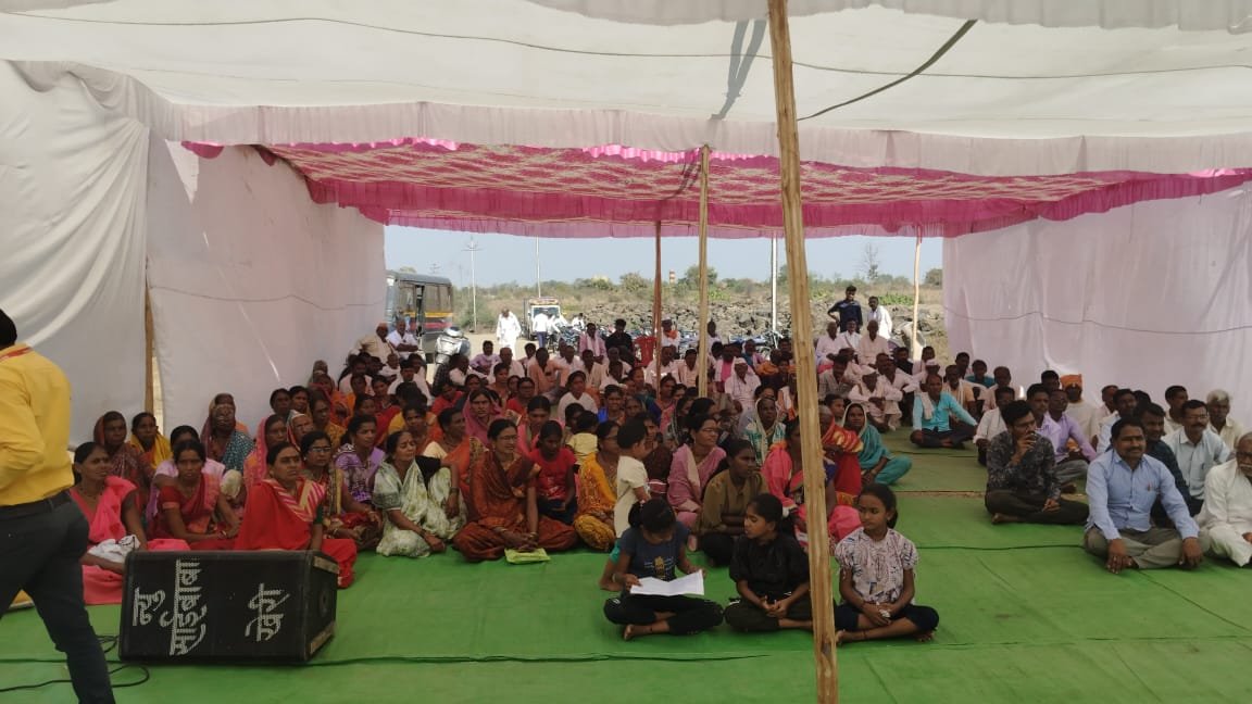 दिंदोडा येथे प्रकल्पग्रस्तावर होत असलेल्या अन्याय विरोधात चुला जलाओ ठिय्या आंदोलन..