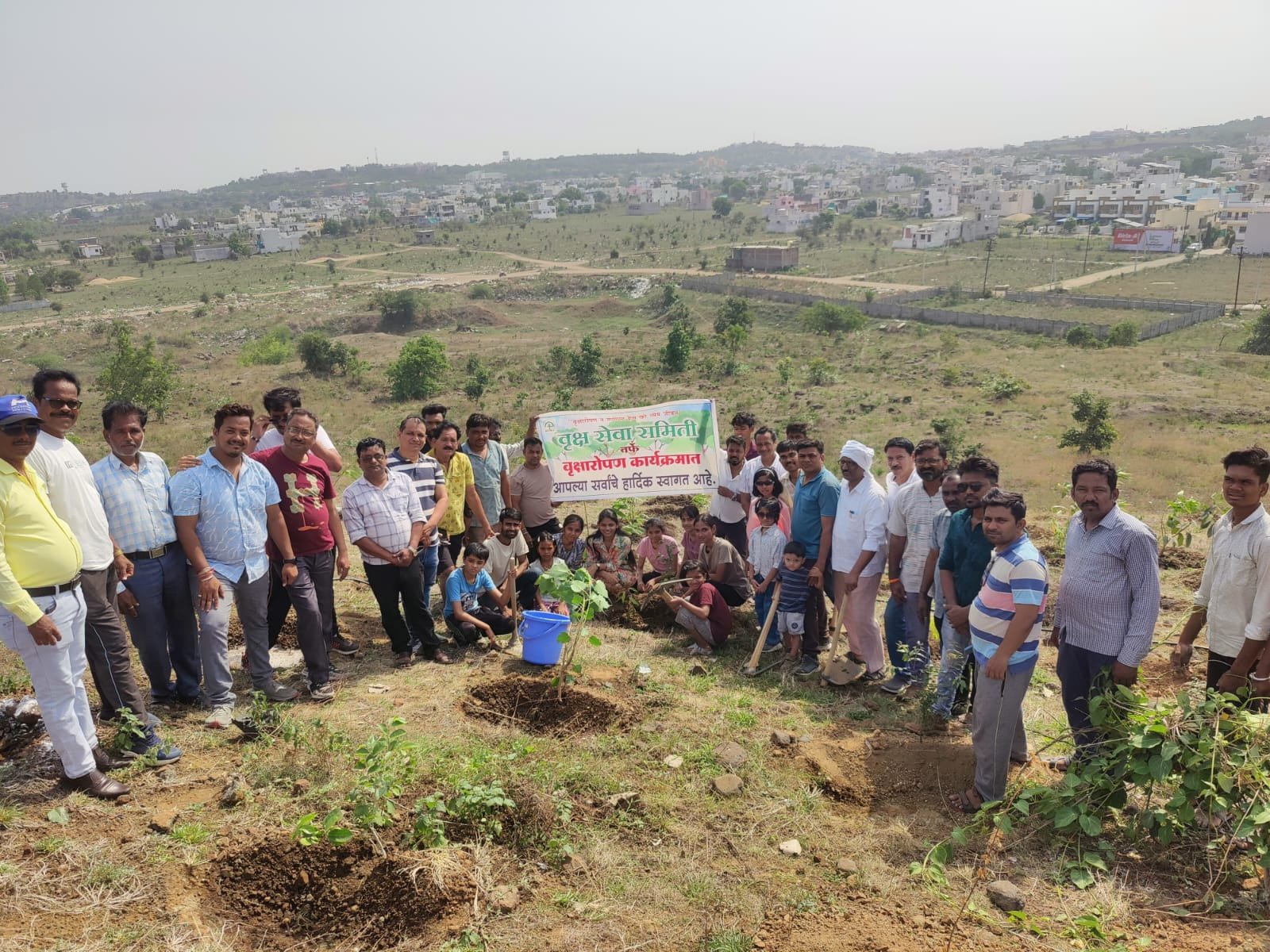 पर्यावरण दिनानिमित्त वृक्ष सेवा समितीतर्फे वृक्षरोपण सोहळ्याचे आयोजन....