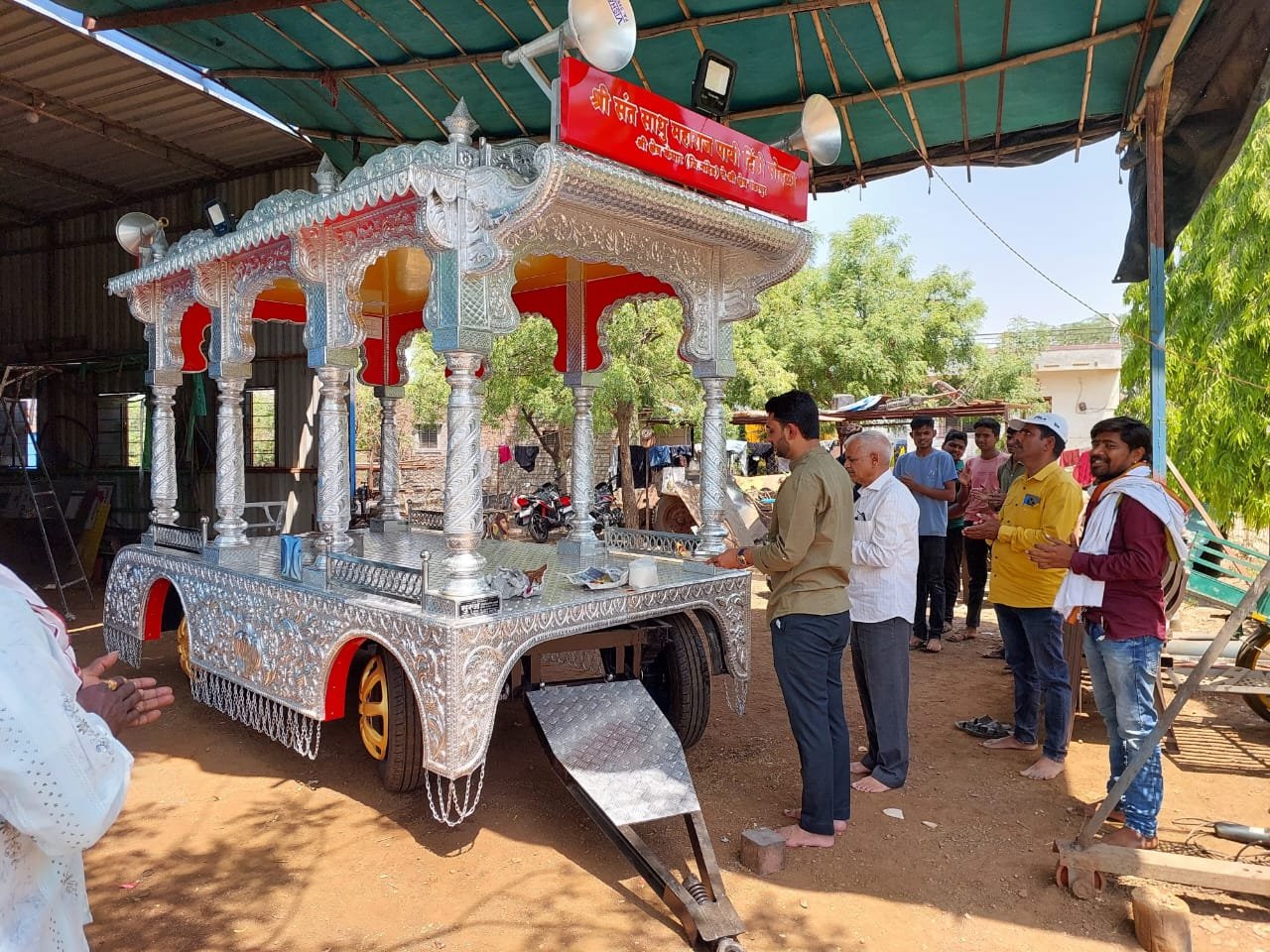 श्री संत साधू महाराजांची तीनशे वर्षाची परंपरा असलेली मानाची दिंडी १९ जुन रोजी पंढरपूर कडे करणार प्रस्थान...