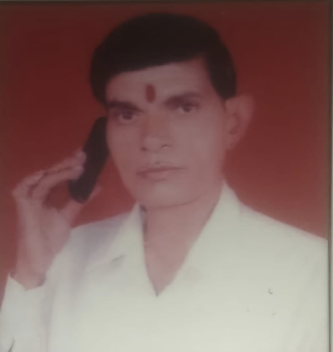 माजी सरपंचाचा कुजलेला मृतदेह सापडला!