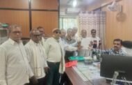 अपंग निराधारांना अन्न पुरवठा व विविध शासकिय  घरपोच मिळावे - अपंग व निराधारांचे जिल्हाधिकारी मार्फत प्रधानमंत्री यांना निवेदन ...