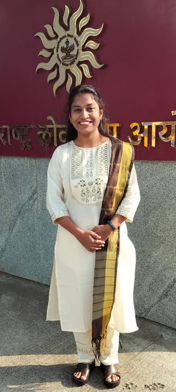 कु. तनया राजेश गेडाम चे राज्यसेवा परीक्षेमध्ये यशाला गवसणी