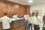 गरजू लाभार्थ्यांना घरकुल योजनेचा लाभ प्राधान्याने द्या -खासदार अमर काळे..