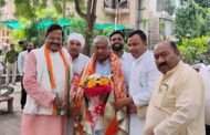 भारतीय जनता पार्टी के होने वाले राष्ट्रीय अध्यक्ष से मुलाकात की ब्रजवासी गौ रक्षक सेना भारत संगठन की टीम ने
