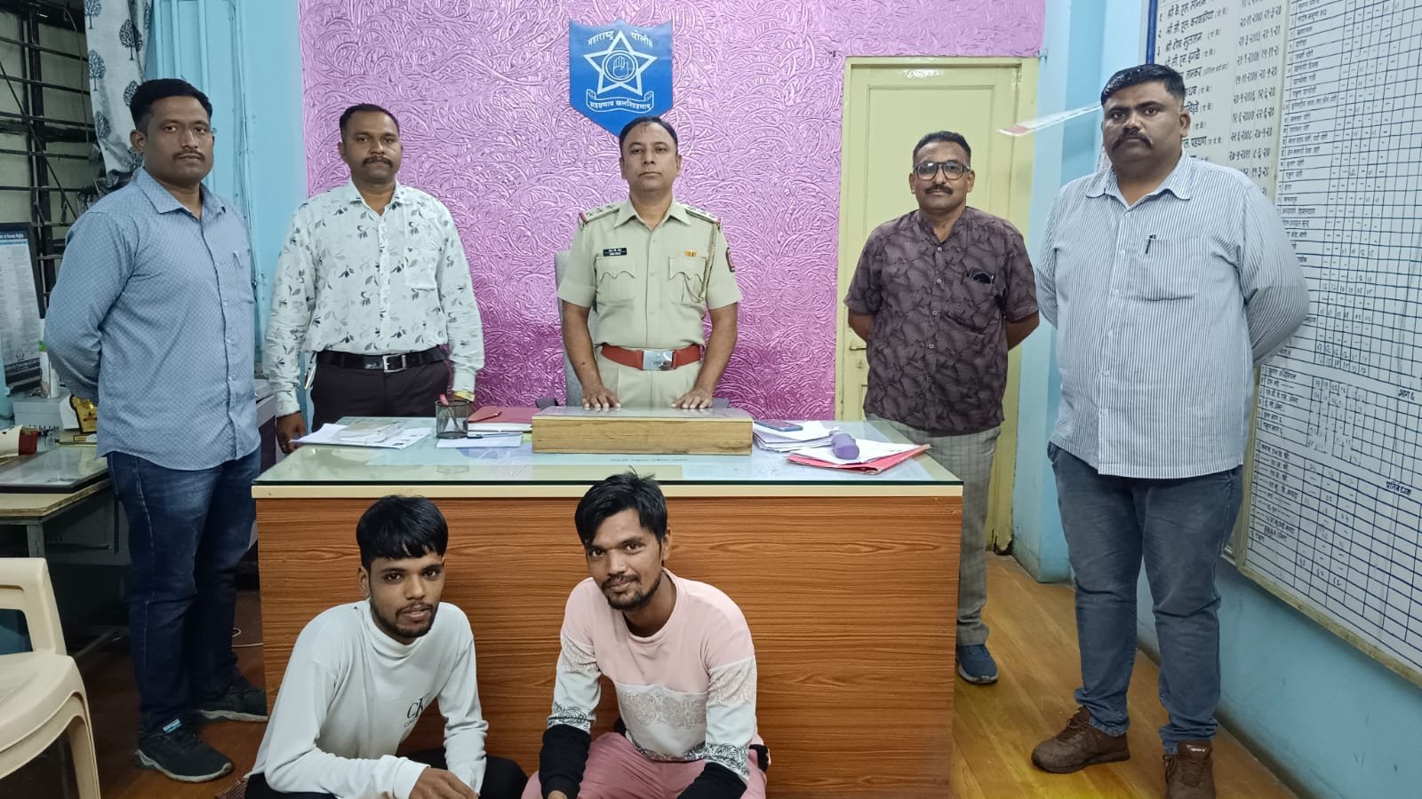 जिल्हा पोलीस अधिक्षक अकोला, यांनी गुन्हेगार टोळीला अकोला जिल्ह्यातून  दोन वर्षाकरीता केले हद्दपार