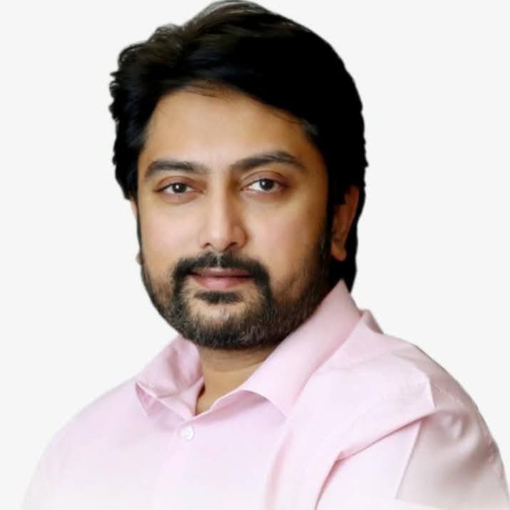 सहकार क्षेत्रातील उल्लेखनीय कार्याबद्दल जिल्हा बँकेचे अध्यक्ष धिरज विलासराव देशमुख यांना राज्यस्तरीय पुरस्कार.....