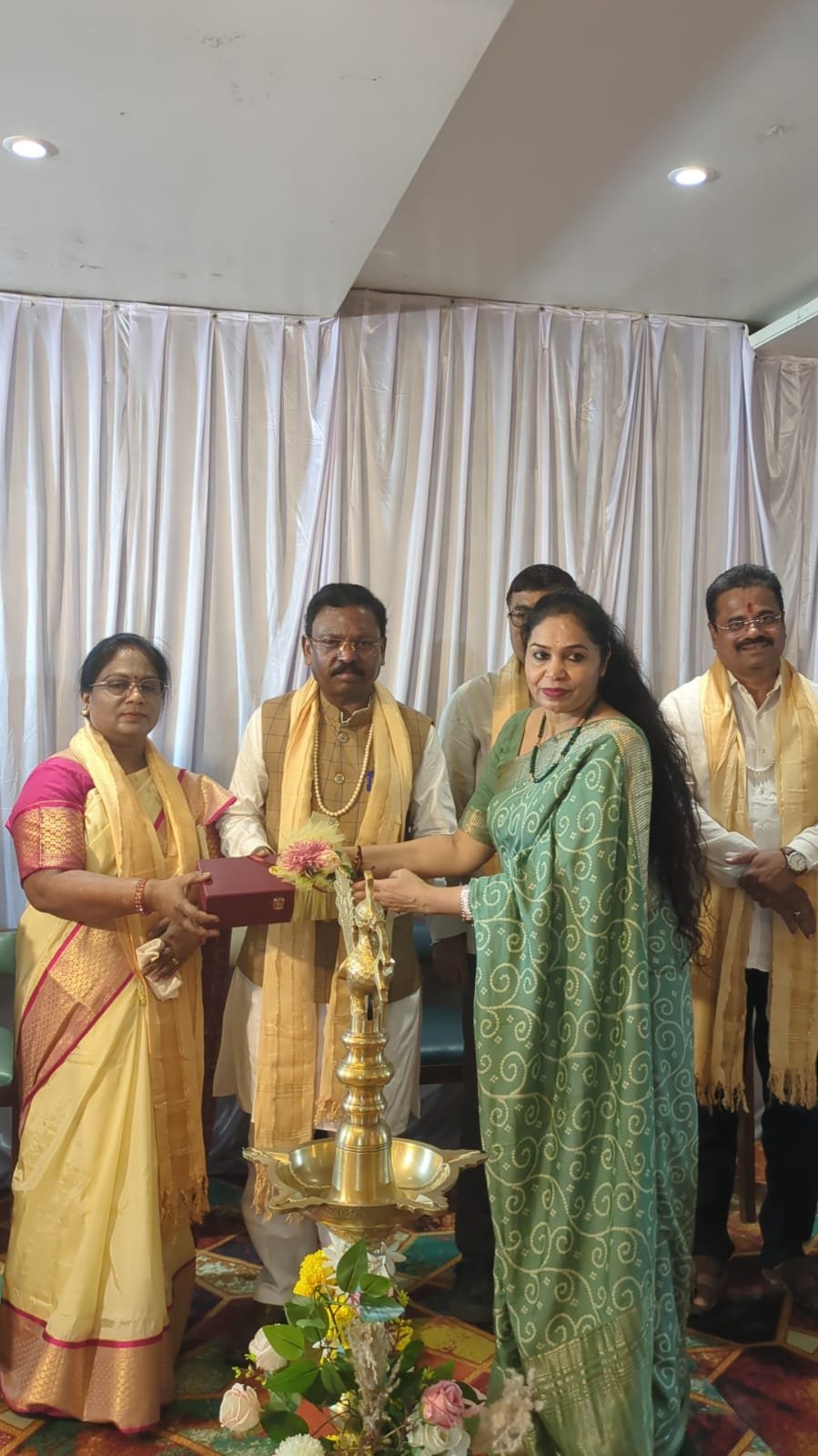 गडचिरोलीत पहिल्यांदाच ज्वेलरी प्रदर्शन!