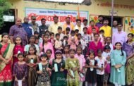 रवींद्रनाथ टागोर प्राथमिक शाळा कंधार येथे माजी सैनिकांसोबत विद्यार्थिनींनी केले रक्षाबंधन....