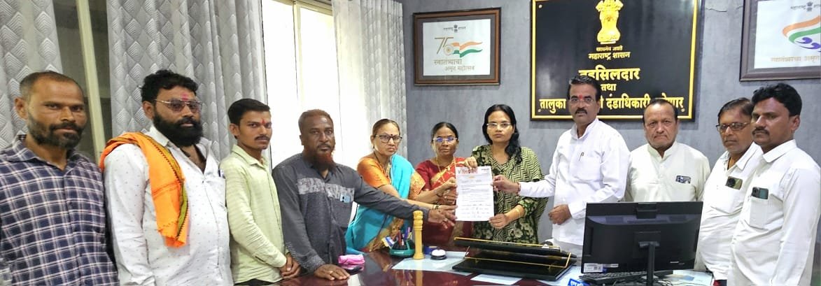 शेतकऱ्यांच्या समस्यांना तिलांजली रमीबाज मंत्री माणिकराव कोकाटे यांना बरखास्त करा.डॉ.गोपाल बच्छिरे
