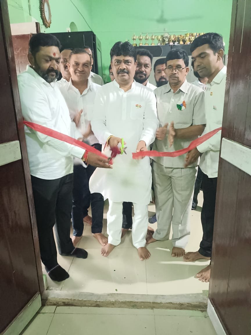 शहापूर तालुक्यात भारतरत्न अटलबिहारी वाजपेयी आंतरराष्ट्रीय आदर्श शाळा खर्डी नंबर 1....