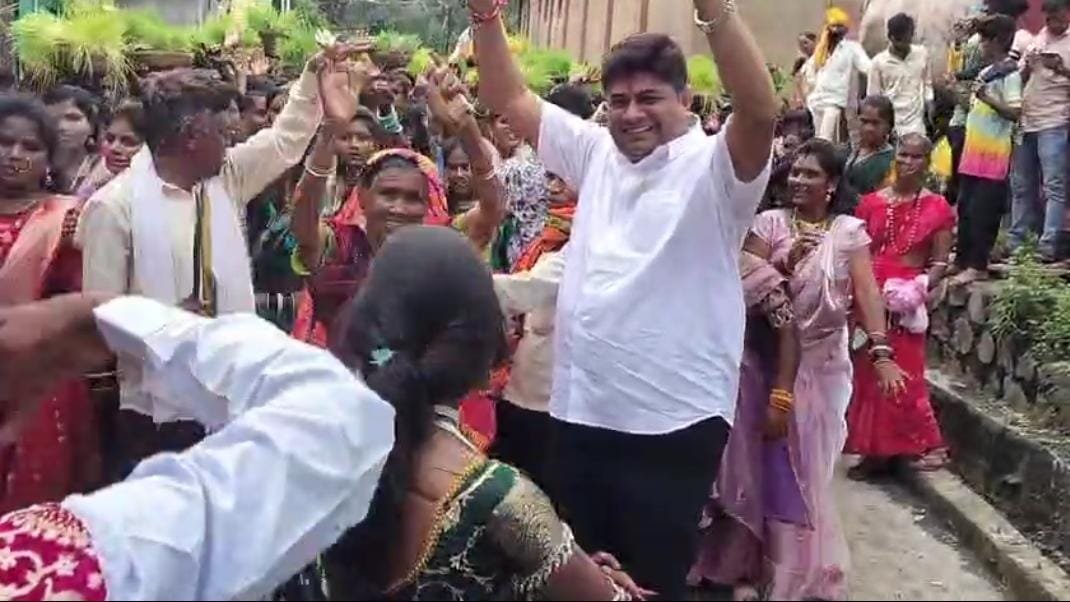 लोणार तांडा येथे तीज महोत्सव मोठ्या प्रमाणात उत्साहामध्ये साजरा…..