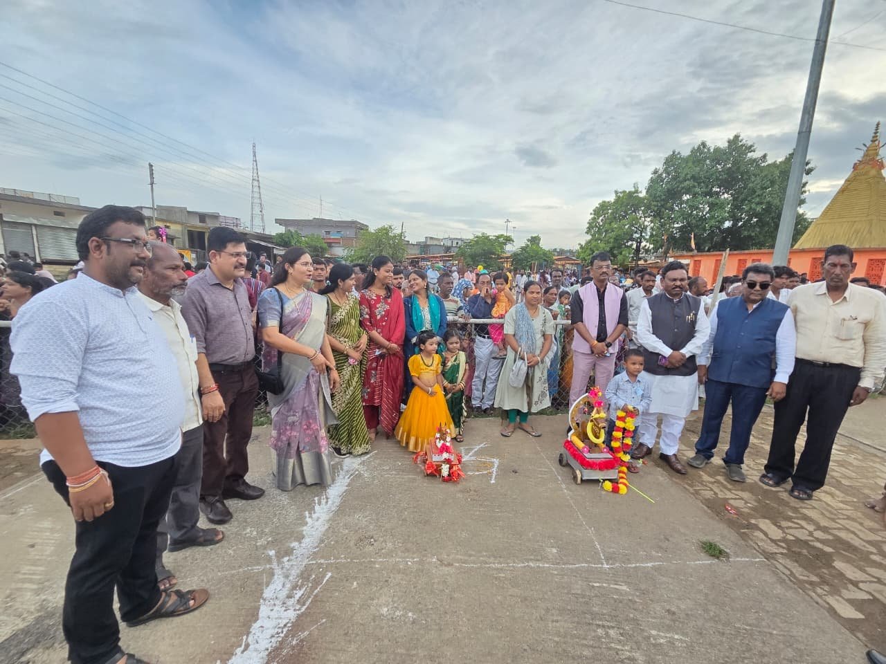 चामोर्शीत तान्हा पोळा उत्सव – बालगोपालांच्या आनंदात मा.खा. डॉ. अशोकजी नेते यांनी उपस्थित राहून तान्हा पोळ्याच्या शुभेच्छा दिल्या…