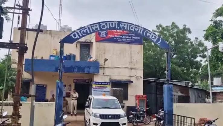 शिक्षकाची आत्महत्या, सावंगी पोलिस आरोपीला अटक करण्यात अपयशी ठरले......?