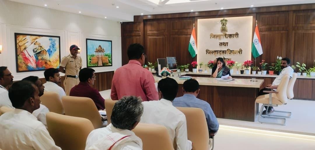 अकोल्यातील शेतकऱ्यांच्याअडचणी सोडवण्यासाठी आमदार अमोल मिटकरी यांचे जिल्हा प्रशासनाला निर्देश....