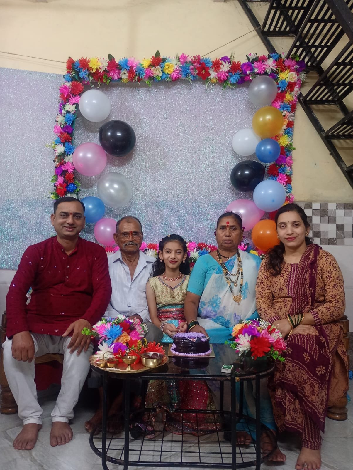 पत्रकार कैलासराजे घरत यांची सुकन्या कु.ओवीचा ११ वा वाढदिवस मोठ्या उत्साहात संपन्न झाला..!!!