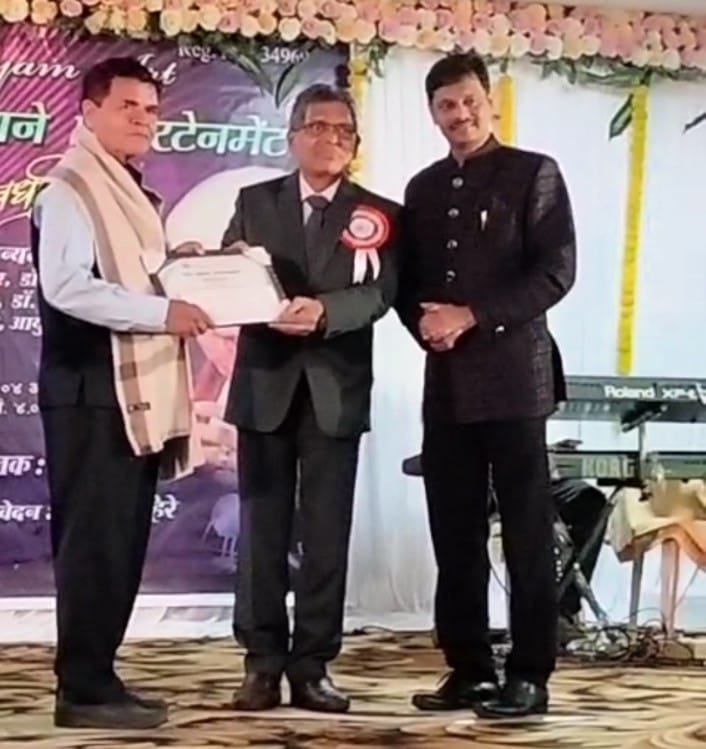 गीत सुहाने इंटरटेनमेंट 8 वा वर्धापनदिन.....