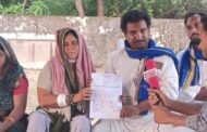 विधायक प्रत्याशी भेरूलाल रेगर ने थाने अधिकारी पूरणमल मीणा जी को मुकदमा दर्ज होने पर बधाई दी....